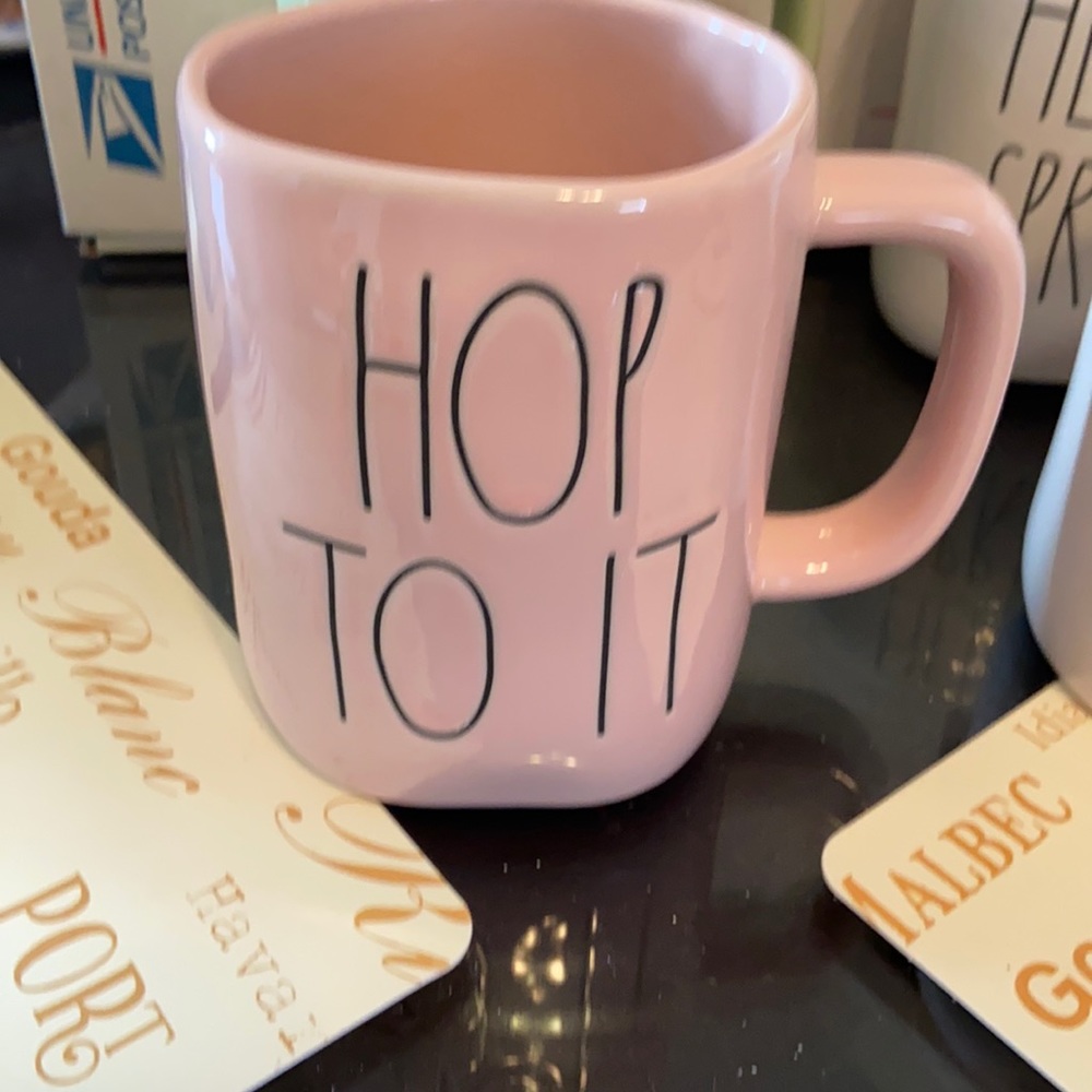 3 for $38❤️ Hop to it mug